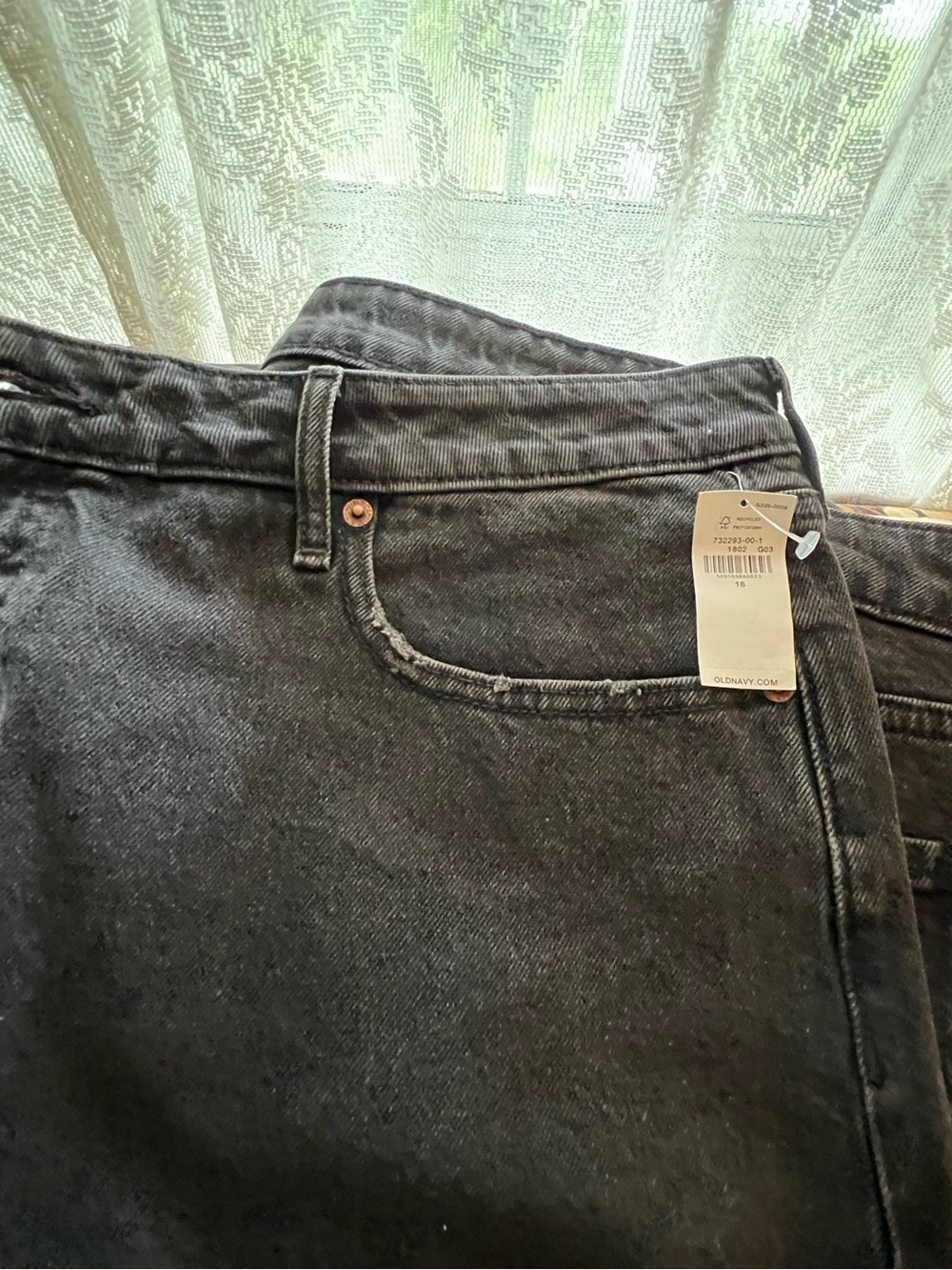 Old Navy Women's High-Rise Washed Black Jeans